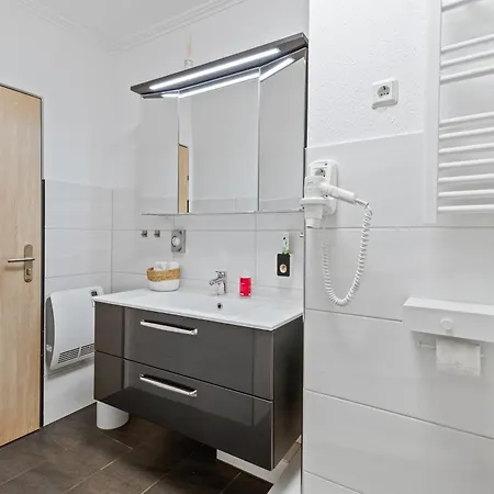 Activities & Relax Mit Privater Sauna- Ideal Fuer Bike, Wandern & Lejlighed